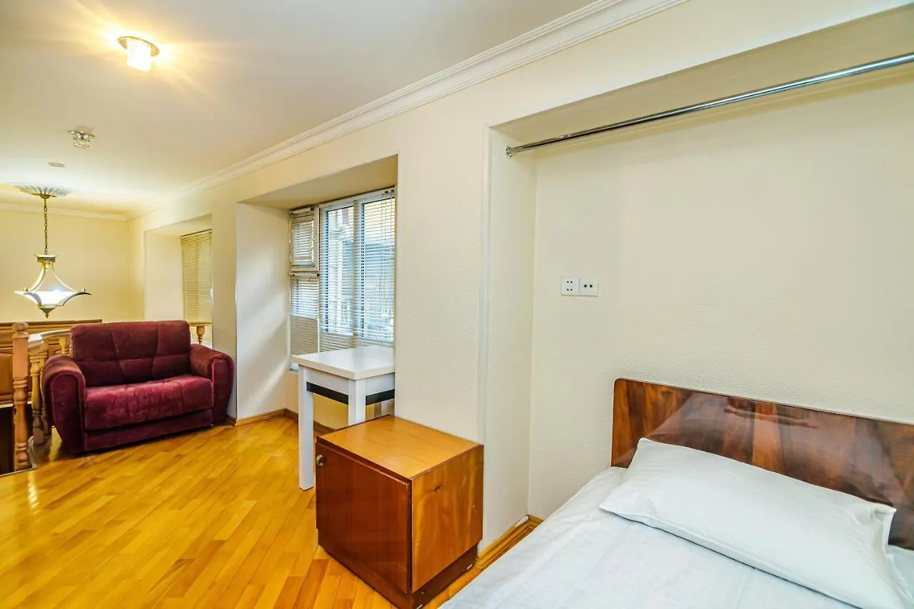Targovu Centre 3 Room. DupLex Home. Baku